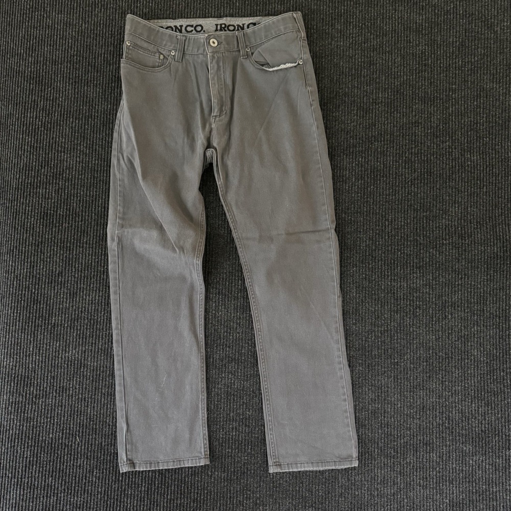 Iron Co. Jeans Men's 32x30 Denim Classic Comfort Waistband Straight Leg Charcoal